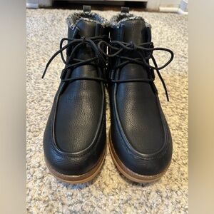 Women’s Eurosoft Larabee Bootie, 8.5